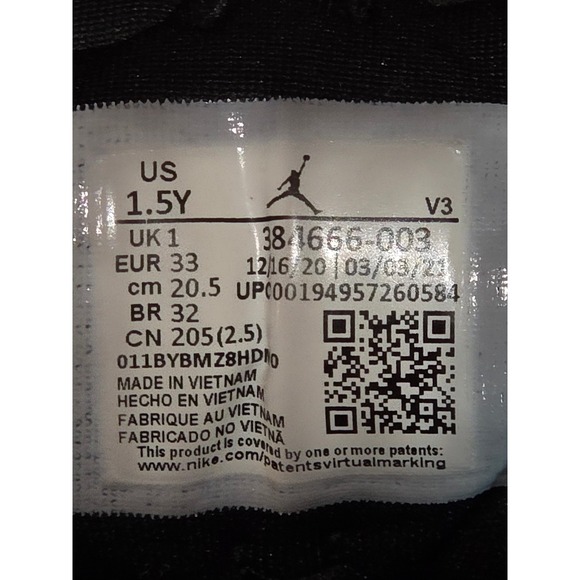 Air Jordan 6 Retro Black Electric Green Youth Sneakers Size 1.5Y - Picture 5 of 8